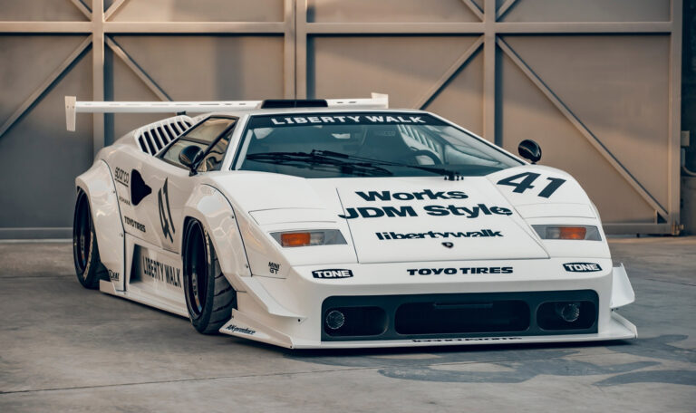 LB-WORKS Lamborghini Countach