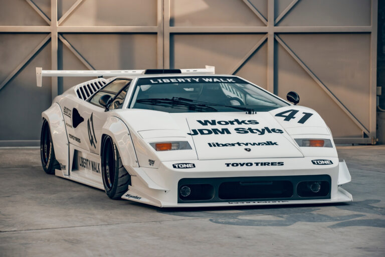 LB-WORKS Lamborghini Countach